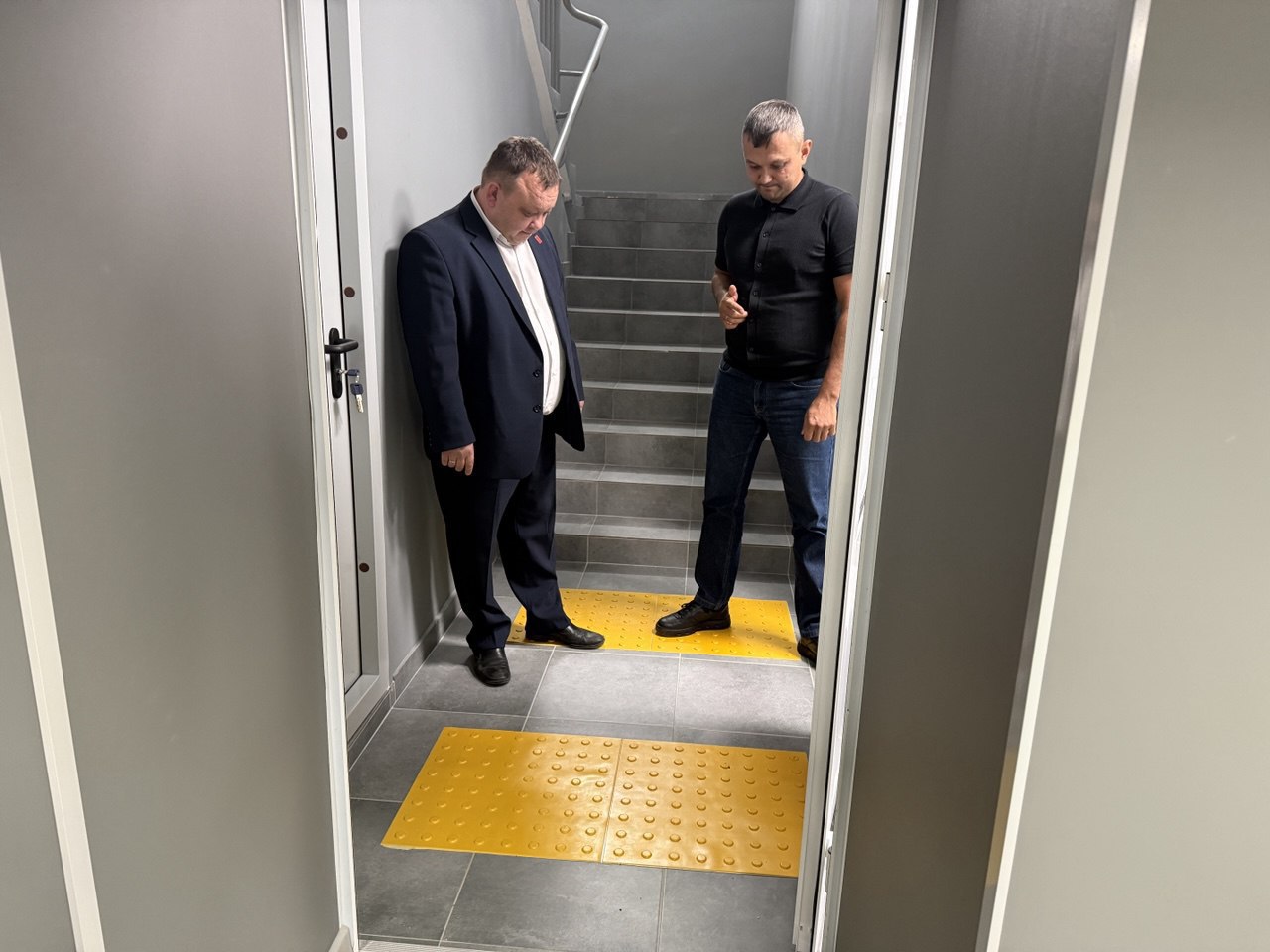 Подрядчик завершил капитальный ремонт молодежного центра «Театральный» Подрядчик завершил капитальный ремонт молодежного центра «Театральный»