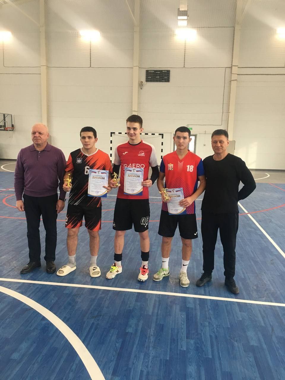 Команда ССК «Легион» Боханского педагогического колледжа имени Д. Банзарова выиграла первенство области по мини-футболу 5х5 (футзалу) среди юношеских команд студенческих спортивных клубов профессиональных образовательных... Команда ССК «Легион» Боханского педагогического колледжа имени Д. Банзарова выиграла первенство области по мини-футболу 5х5 (футзалу) среди юношеских команд студенческих спортивных клубов профессиональных образовательных...