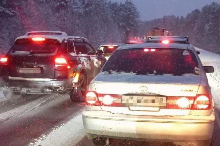 10-ти балльные пробки парализовали движение в Иркутске вечером 7 ноября