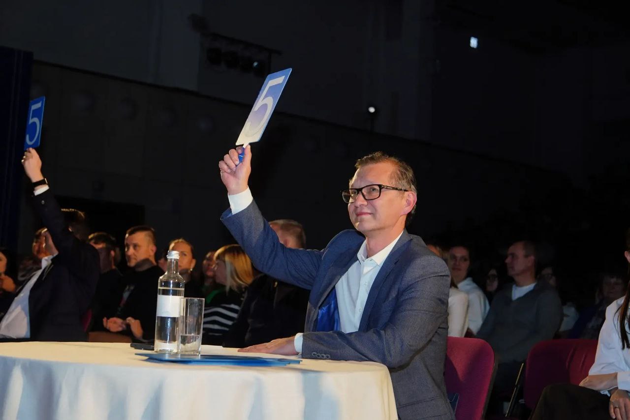 В Иркутске третий раз прошёл Кубок Губернатора Иркутской области по КВН В Иркутске третий раз прошёл Кубок Губернатора Иркутской области по КВН