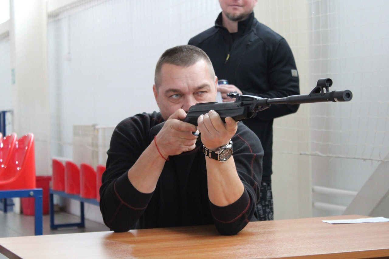 В Бодайбо состоялся семейный фестиваль Всероссийского физкультурно-спортивного комплекса «Готов к труду и обороне», в котором приняли участие 19 команд В Бодайбо состоялся семейный фестиваль Всероссийского физкультурно-спортивного комплекса «Готов к труду и обороне», в котором приняли участие 19 команд