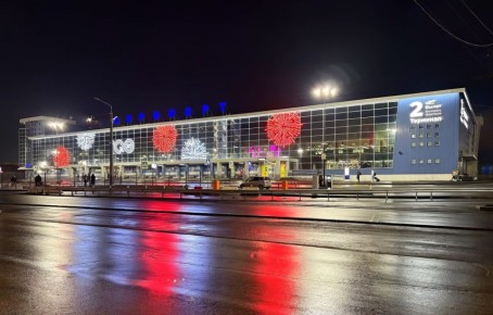 Доброй ночи, Иркутск!. Международный аэропорт, улица Ширямова Фото: Александр Шудыкин