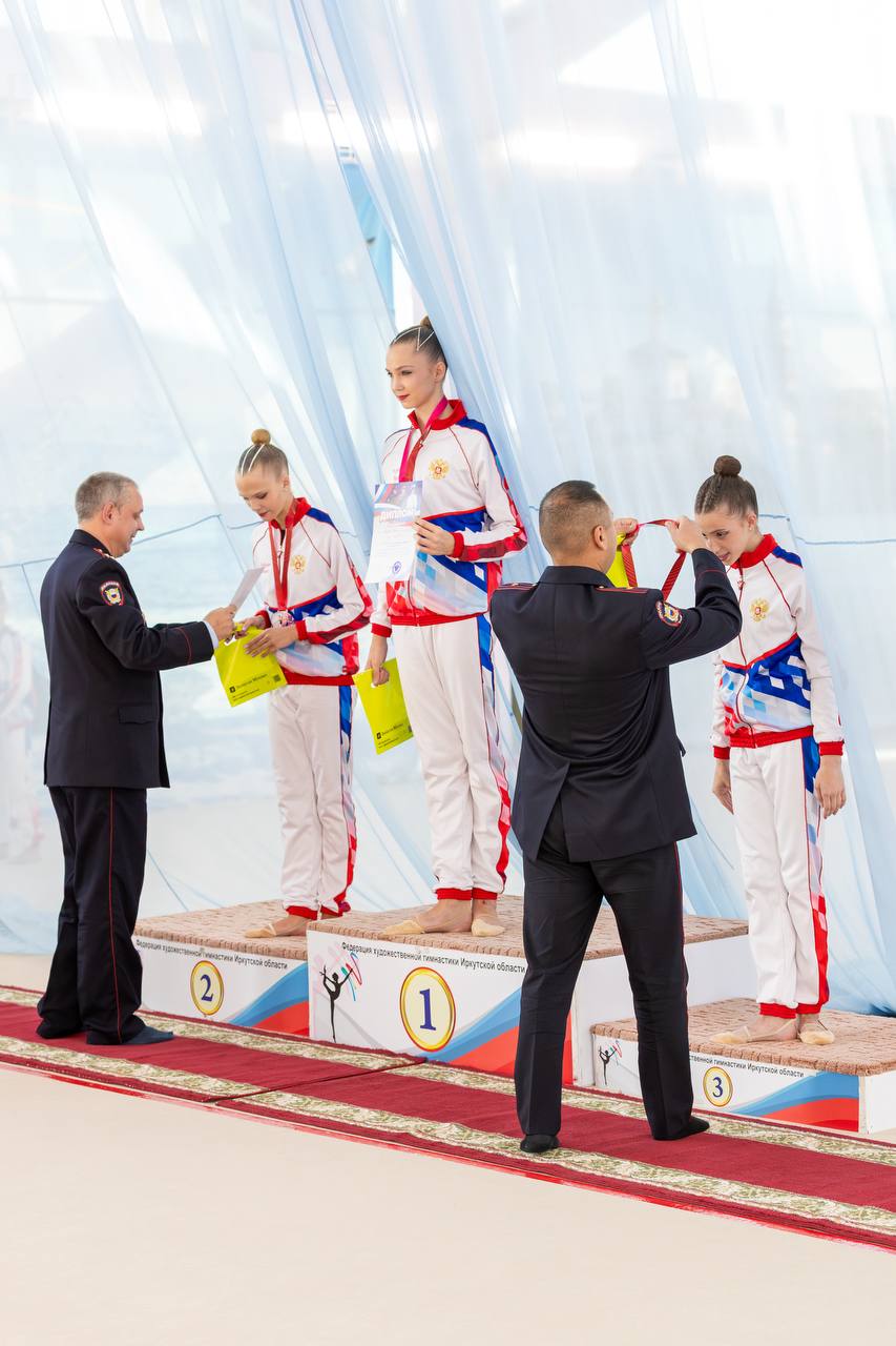 В Иркутске в честь дня сотрудника органов внутренних дел состоялись соревнования по художественной гимнастике В Иркутске в честь дня сотрудника органов внутренних дел состоялись соревнования по художественной гимнастике