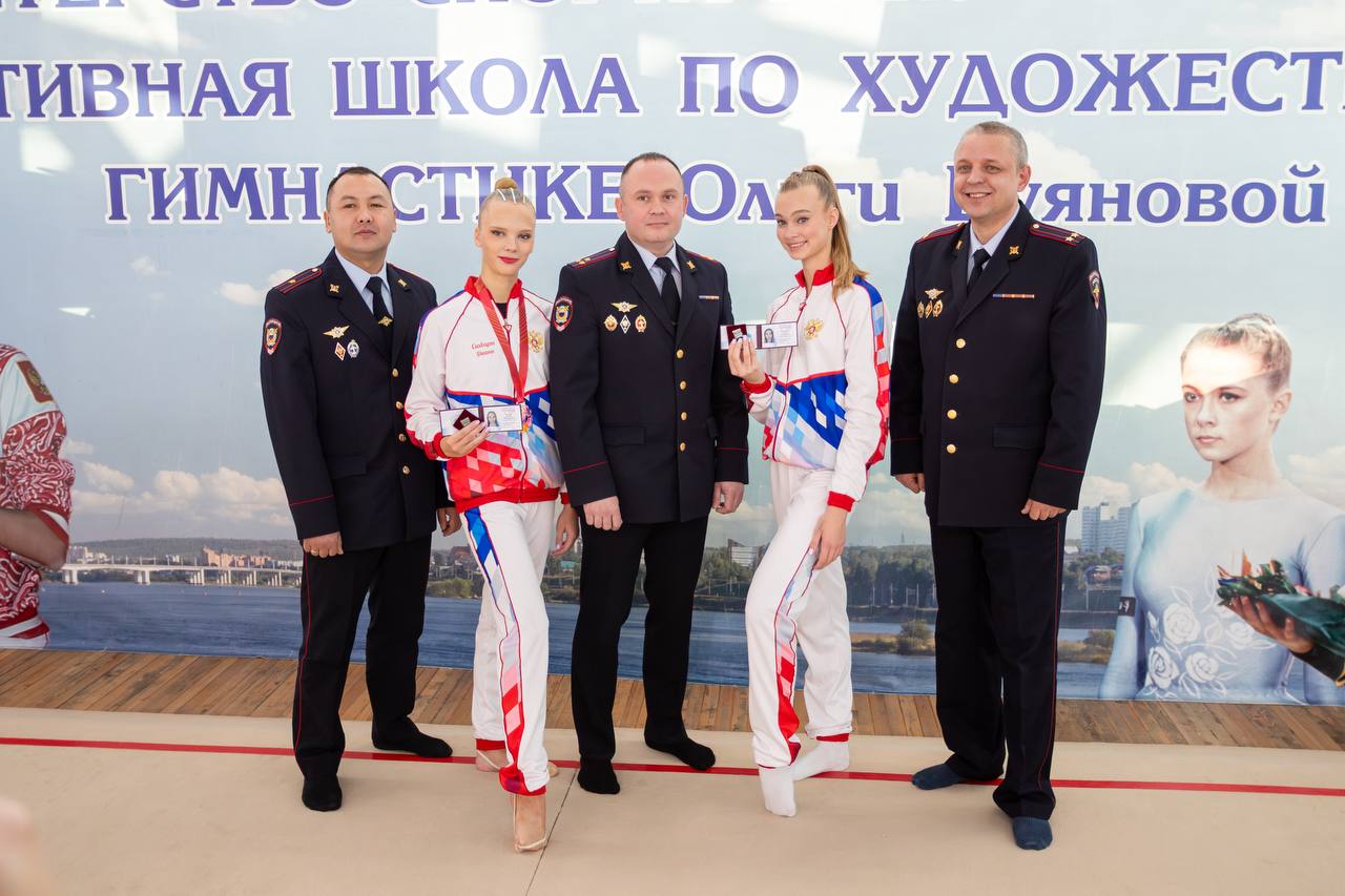 В Иркутске в честь дня сотрудника органов внутренних дел состоялись соревнования по художественной гимнастике В Иркутске в честь дня сотрудника органов внутренних дел состоялись соревнования по художественной гимнастике