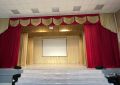 В Первомайском появилось новое пространство для школьных концертов и спектаклей