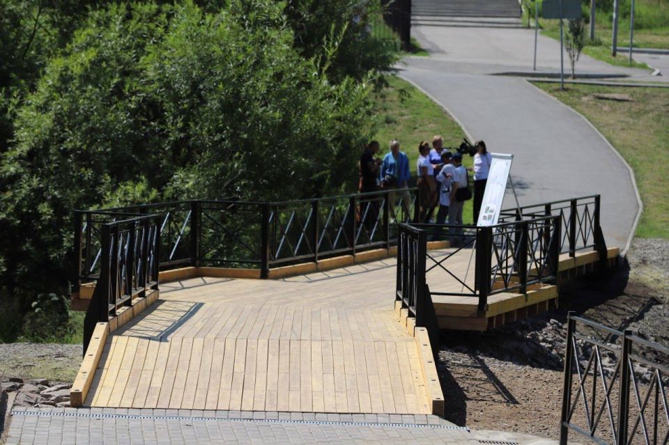 Свердловский округ продолжает благоустраиваться