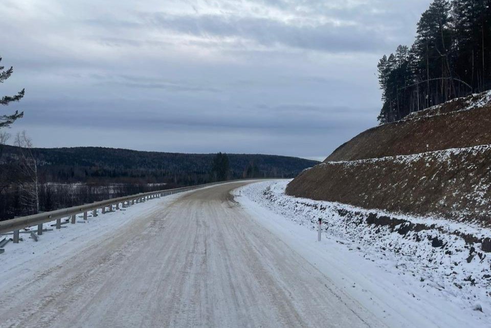В Черемховском районе открыли обновленный участок автодороги Голуметь – Новостройка с 21 по 24 км В Черемховском районе открыли обновленный участок автодороги Голуметь – Новостройка с 21 по 24 км