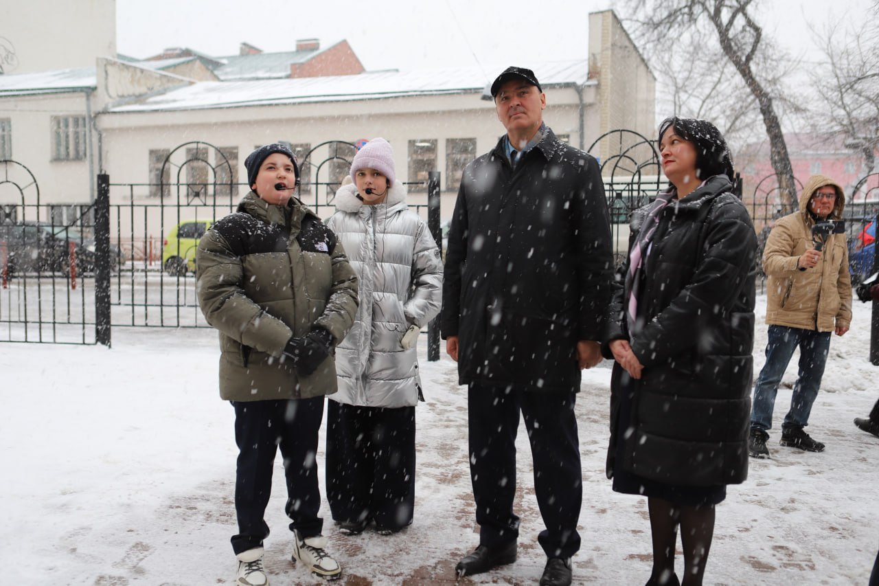 Краеведы творческого объединения «Иркутская история» провели презентацию своего проекта «Их имена наш город помнит» Краеведы творческого объединения «Иркутская история» провели презентацию своего проекта «Их имена наш город помнит»