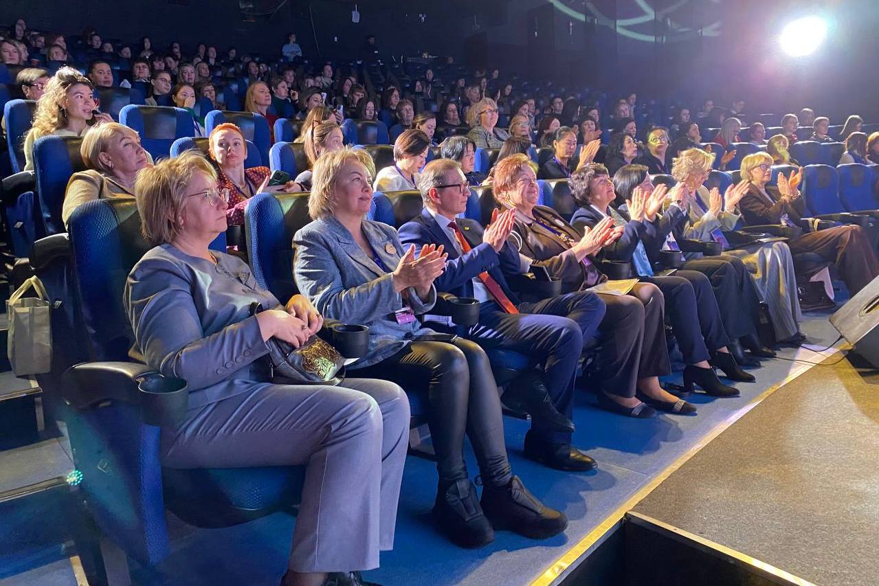 В Иркутске прошел IV Межрегиональный форум женщин-предпринимателей с участием делегации из Китая В Иркутске прошел IV Межрегиональный форум женщин-предпринимателей с участием делегации из Китая