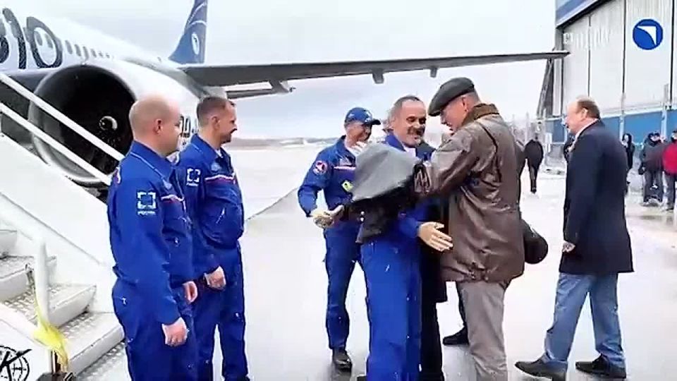 Второй импортозамещённый лайнер МС-21 успешно перелетел из Иркутска в подмосковный Жуковский, сообщили в ОАК