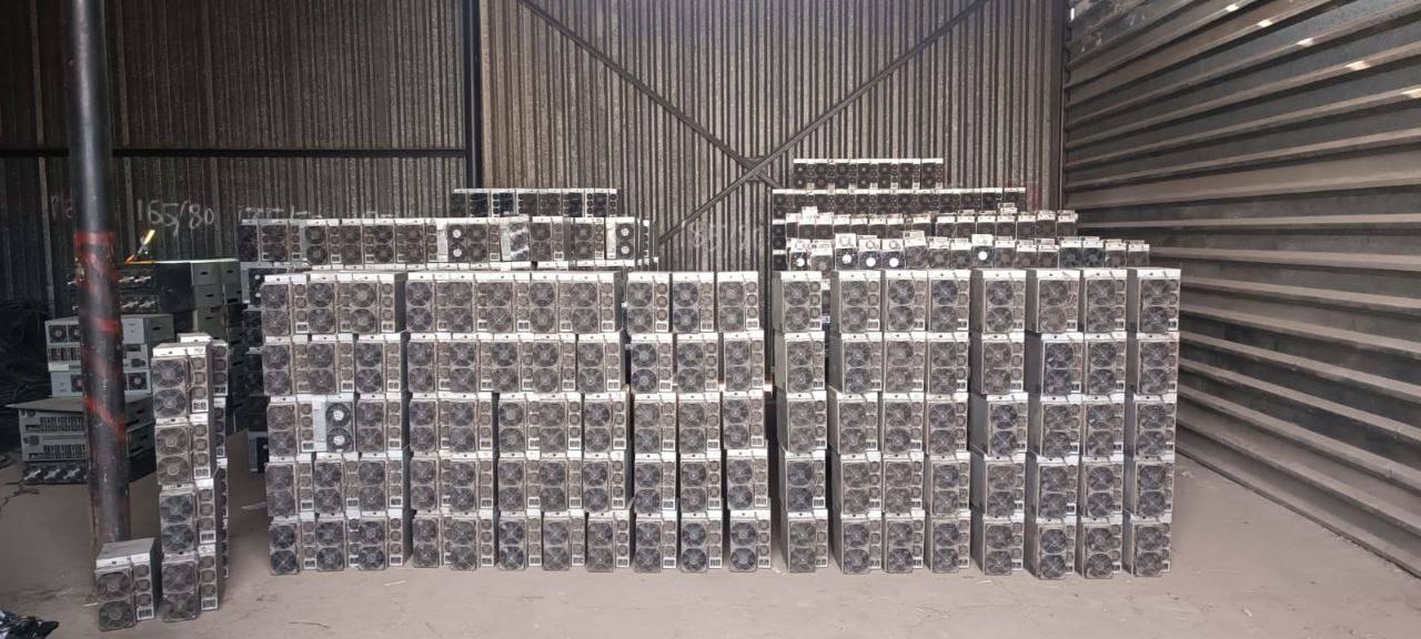 Ущерб почти на 9 млн рублей намайнили добытчики крипты в Иркутской области — они незаконно подключили ферму с 404 устройствами к сети энергетической компании Ущерб почти на 9 млн рублей намайнили добытчики крипты в Иркутской области — они незаконно подключили ферму с 404 устройствами к сети энергетической компании