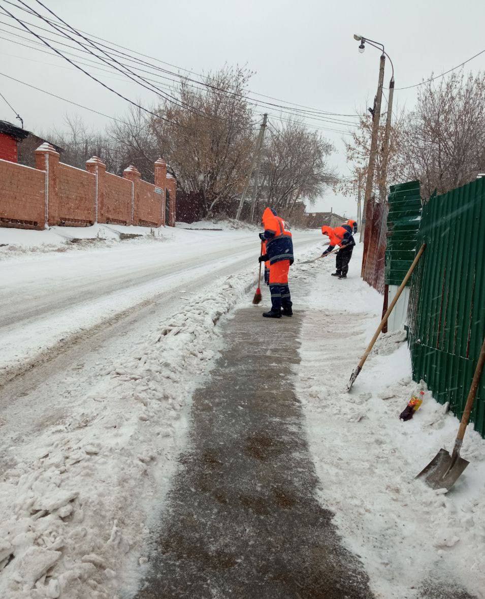 В Иркутске из-за обильного снегопада усилены мероприятия по очистке городских улиц В Иркутске из-за обильного снегопада усилены мероприятия по очистке городских улиц