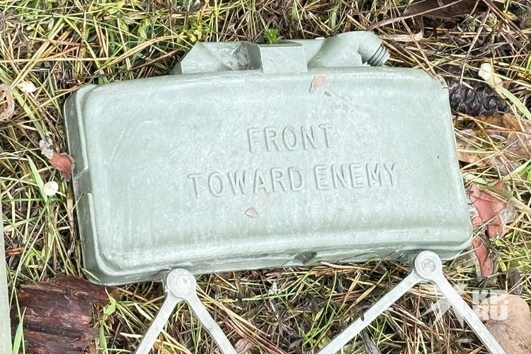 Военкор KP.RU Александр Коц: как саперы КНДР очищают Курскую землю от натовских снарядов Военкор KP.RU Александр Коц: как саперы КНДР очищают Курскую землю от натовских снарядов