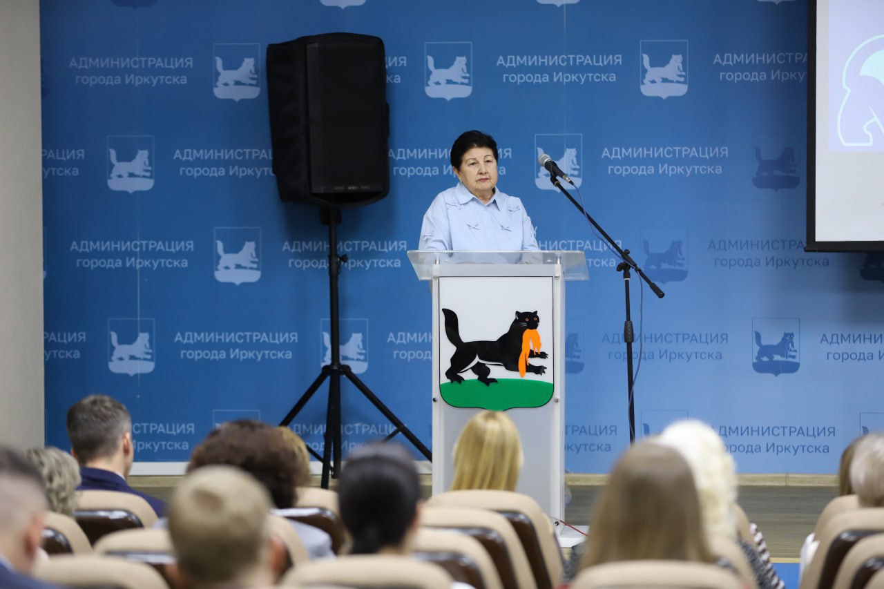 В Иркутске подвели итоги избирательной кампании по выборам губернатора и наградили отличившихся партийцев В Иркутске подвели итоги избирательной кампании по выборам губернатора и наградили отличившихся партийцев