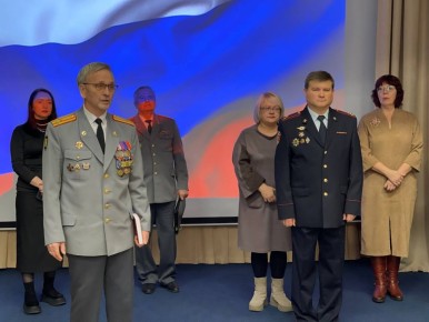 Ветераны Восточно-Сибирского ЛУ МВД России приняли участие в торжественной церемонии приведения к Присяге студентов специальности «Правоохранительная деятельность» Иркутского техникума экономики и права