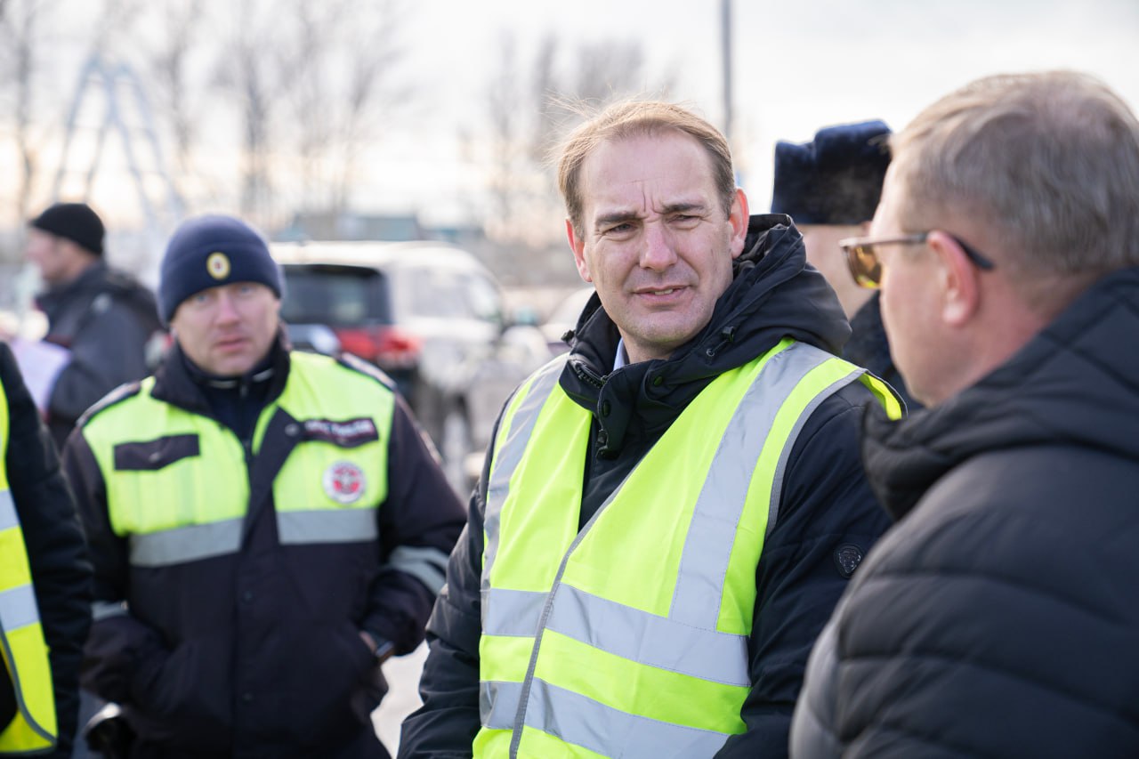 На автодороге Залари – Жигалово введен в эксплуатацию участок длиной 3 км На автодороге Залари – Жигалово введен в эксплуатацию участок длиной 3 км