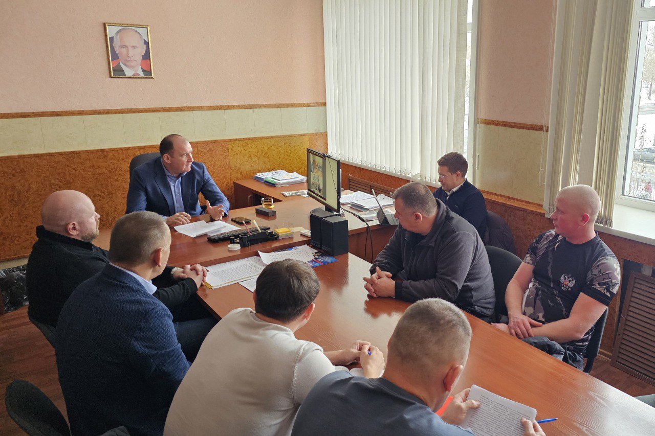 Владимир Читоркин: Братск и прилегающие районы – значимый для России лесопромышленный кластер, развитие которого находится на особом контроле Владимир Читоркин: Братск и прилегающие районы – значимый для России лесопромышленный кластер, развитие которого находится на особом контроле