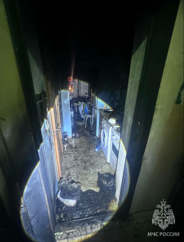 Благодаря бдительности соседей удалось избежать трагедии на пожаре в Иркутске