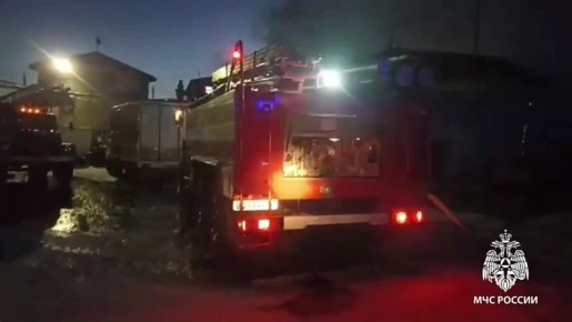 В Иркутской области загорелись два мебельных цеха