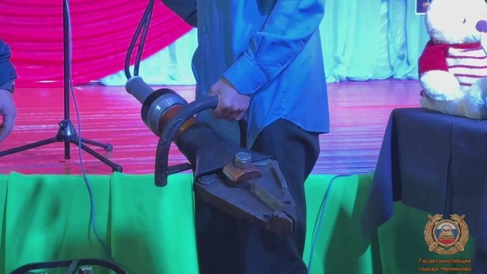 В Черемхово сотрудники Госавтоинспекции почтили память жертв ДТП