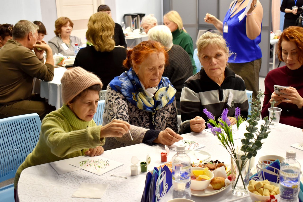 В Иркутске открылось первое альцгеймер-кафе В Иркутске открылось первое альцгеймер-кафе