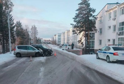 В Иркутской области за неделю произошло 42 ДТП: 1 человек погиб, 53 получили травмы