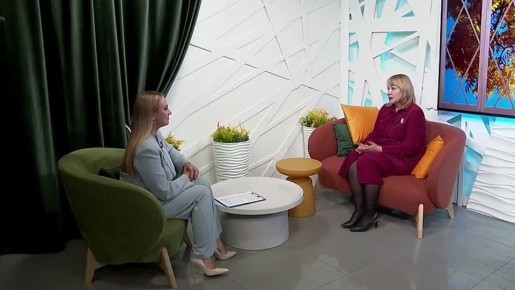 Сегодня у нас в студии руководитель ангарского Центра помощи детям, оставшимся без попечения родителей - Надежда Олухова