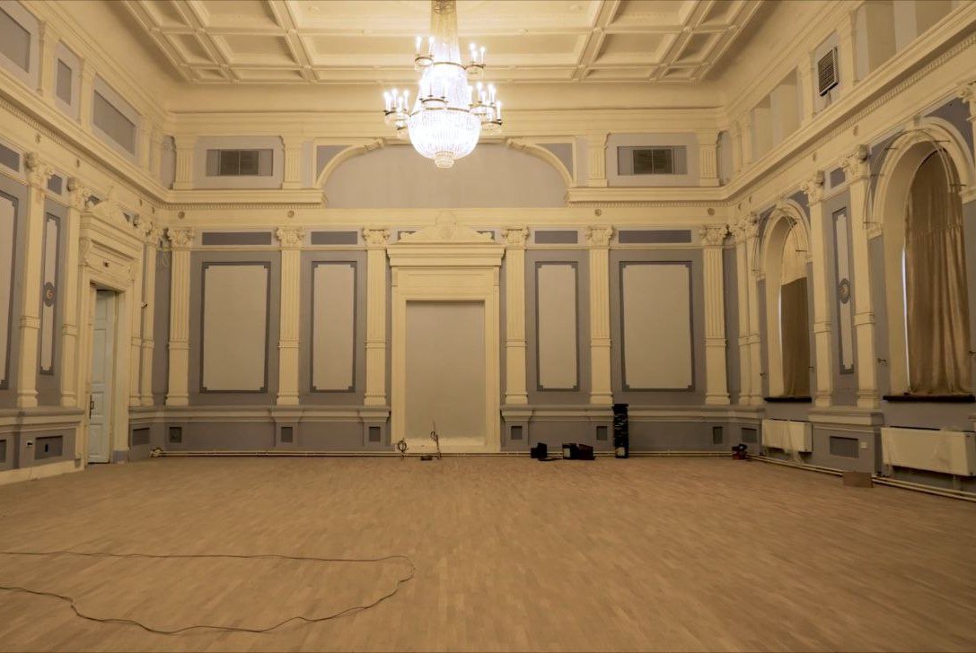 В здании Иркутской областной филармонии завершен основной этап капремонта В здании Иркутской областной филармонии завершен основной этап капремонта