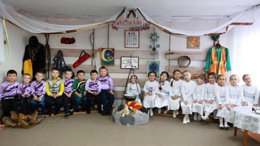 В Усть-Ордынском Бурятском округе определены лучшие образовательная организация с этнокультурной составляющей