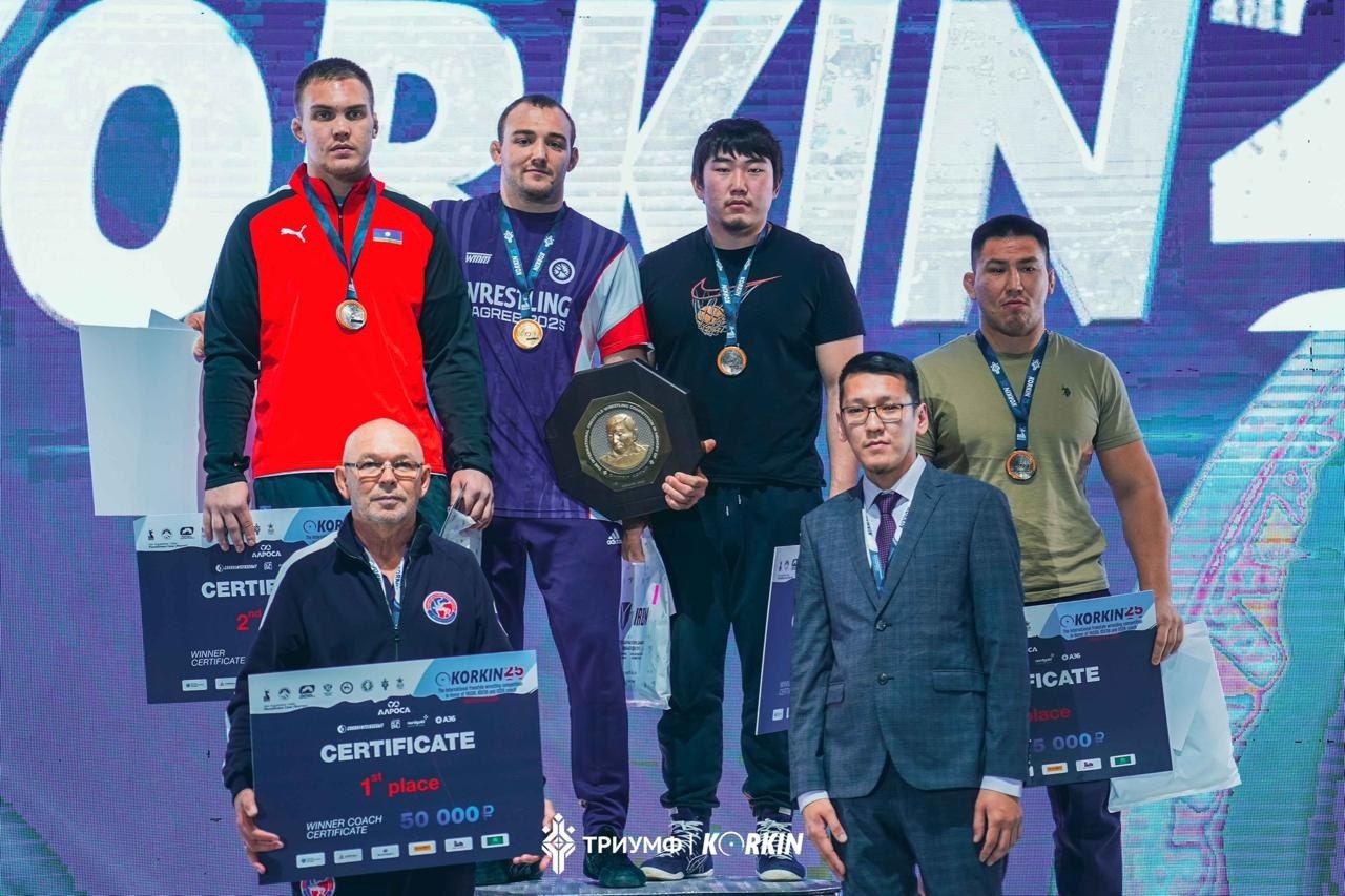 Спортсмены Прибайкалья завоевали четыре бронзовые медали на XVI международном турнире по вольной борьбе памяти Заслуженного тренера РСФСР и СССР Дмитрия Петровича Коркина