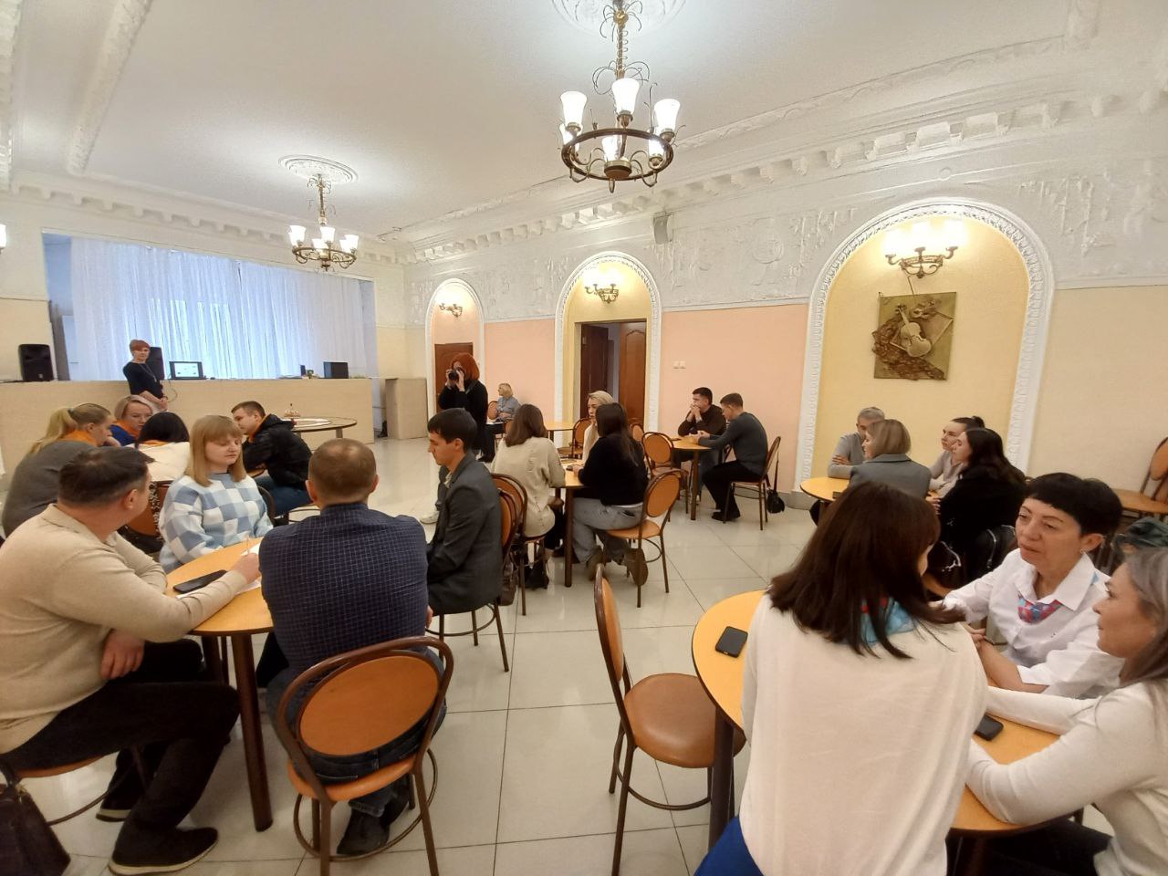 В Ангарске прошла деловая игра по профилактике социально негативных явлений В Ангарске прошла деловая игра по профилактике социально негативных явлений