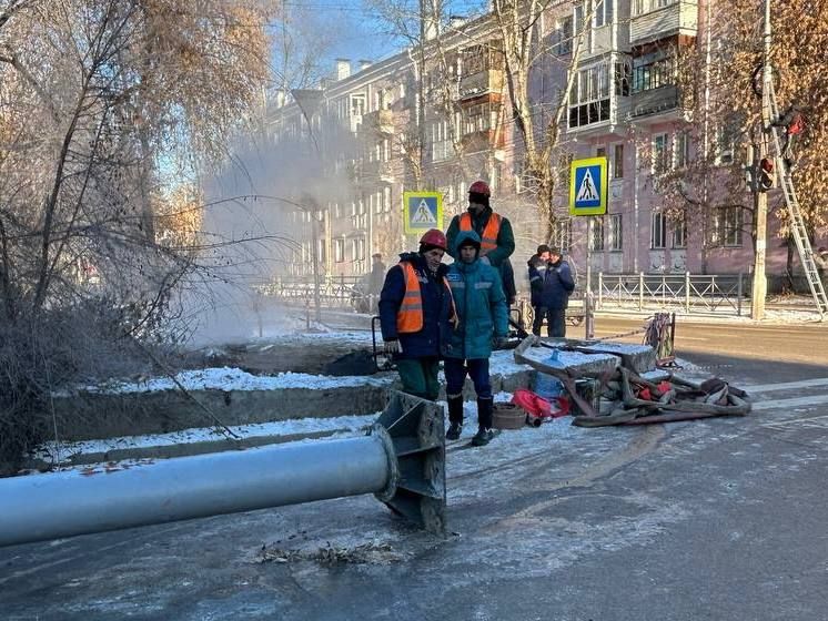  :   03.30          210 ,   22.          -9,  ...