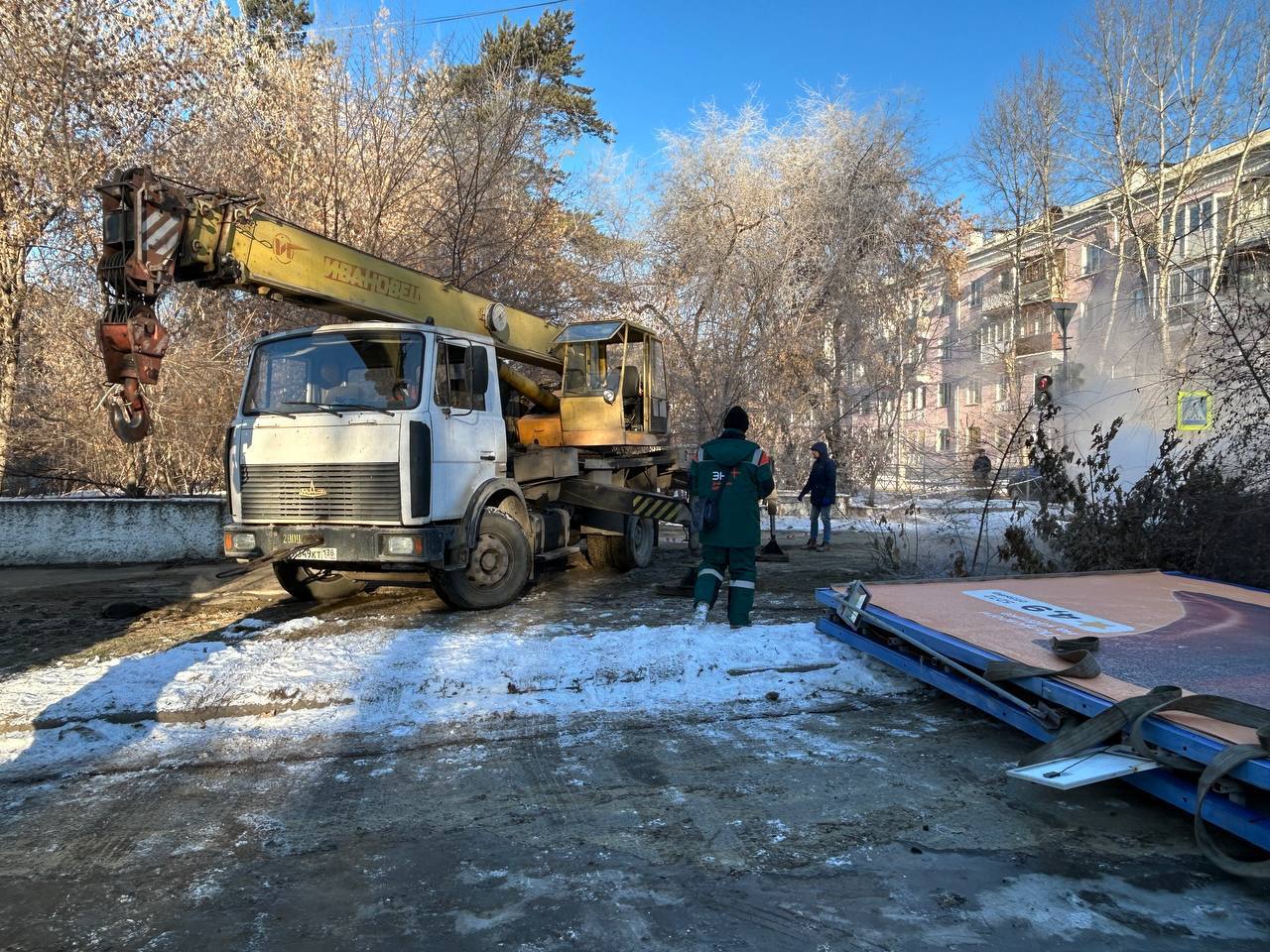 Утренний хлопок оставил два квартала, детсады и школы в Ангарске без тепла и воды