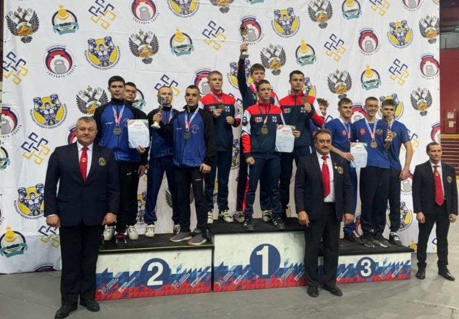 Спортсмены Приангарья завоевали целую россыпь медалей на международных и всероссийских соревнованиях по гиревому спорту на призы ЗМС Сергея Леонова Спортсмены Приангарья завоевали целую россыпь медалей на международных и всероссийских соревнованиях по гиревому спорту на призы ЗМС Сергея Леонова