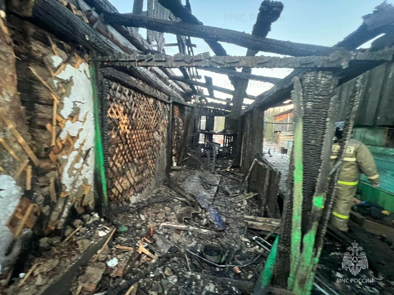 Ребенка спасли на пожаре в Тайшетском округе Ребенка спасли на пожаре в Тайшетском округе