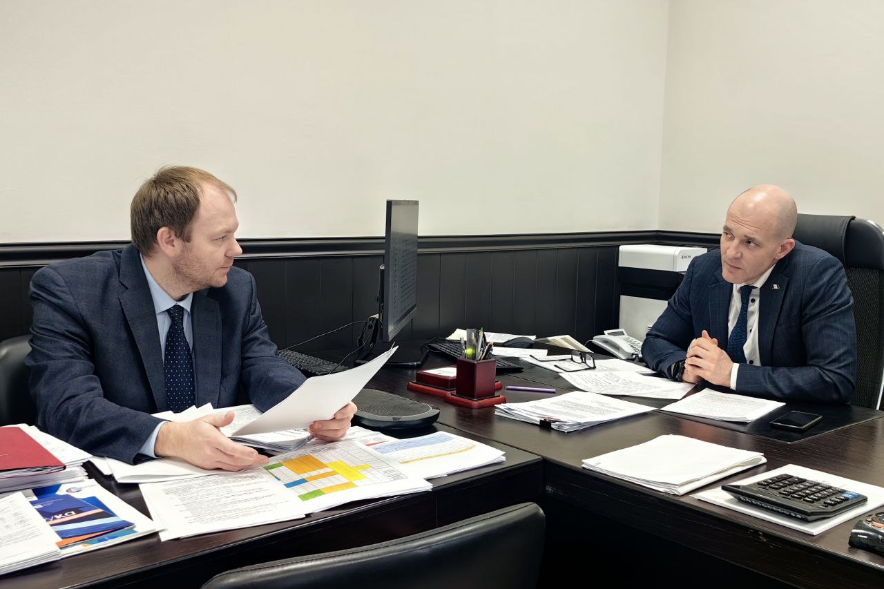 Консультационный пункт Кадрового центра Иркутской области начал работу на территории предприятия АО «Кремний» Консультационный пункт Кадрового центра Иркутской области начал работу на территории предприятия АО «Кремний»