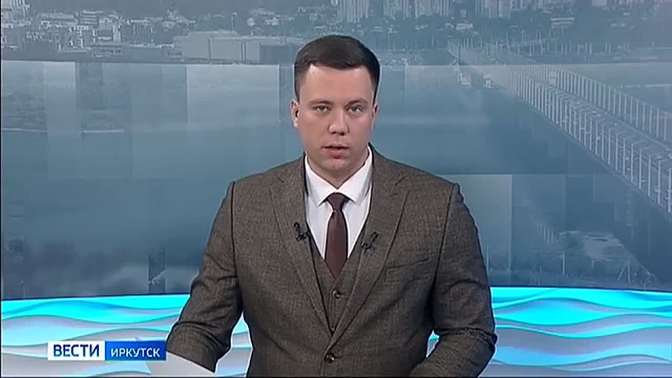 Проект реконструкции участка дороги Баяндай — Еланцы — Хужир глава региона Игорь Кобзев обсудил сегодня с министром транспорта России Андреем Никитиным во время «Транспортной недели» в Москве