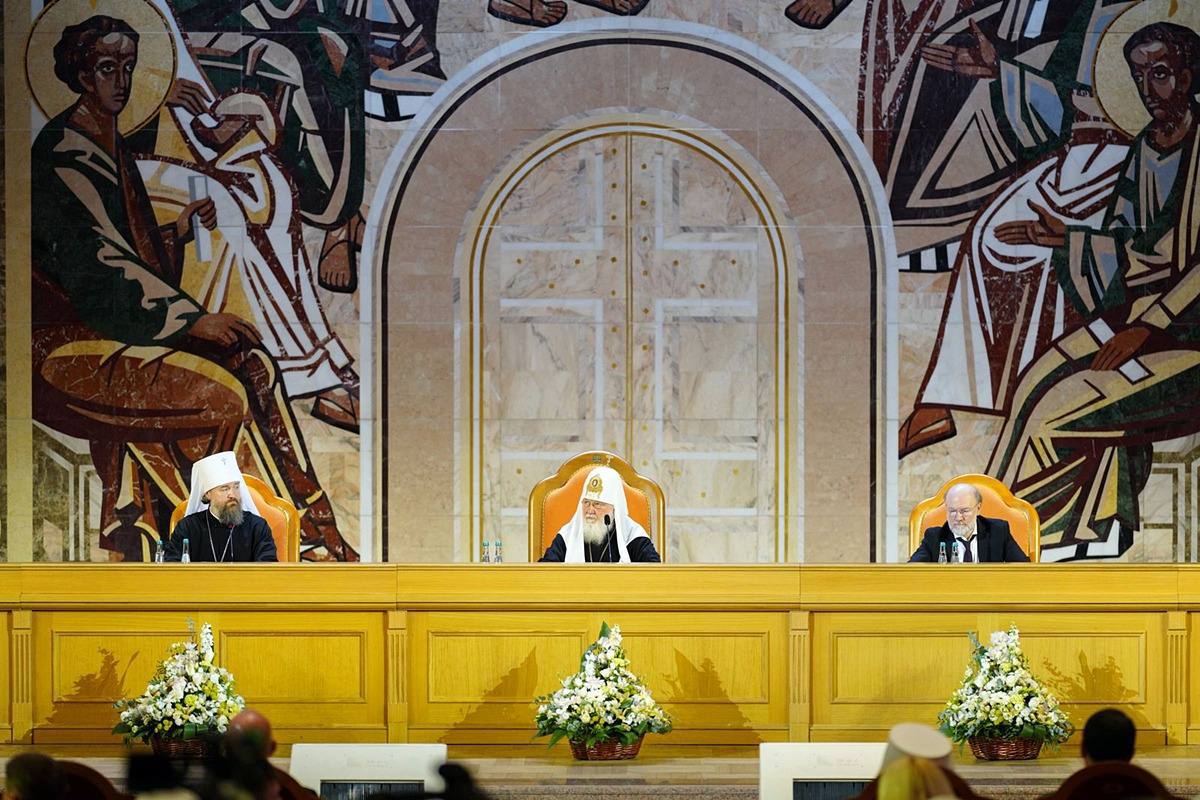 Губернатор Иркутской области принял участие в пленарном заседании XXVII Всемирного Русского Народного Собора Губернатор Иркутской области принял участие в пленарном заседании XXVII Всемирного Русского Народного Собора