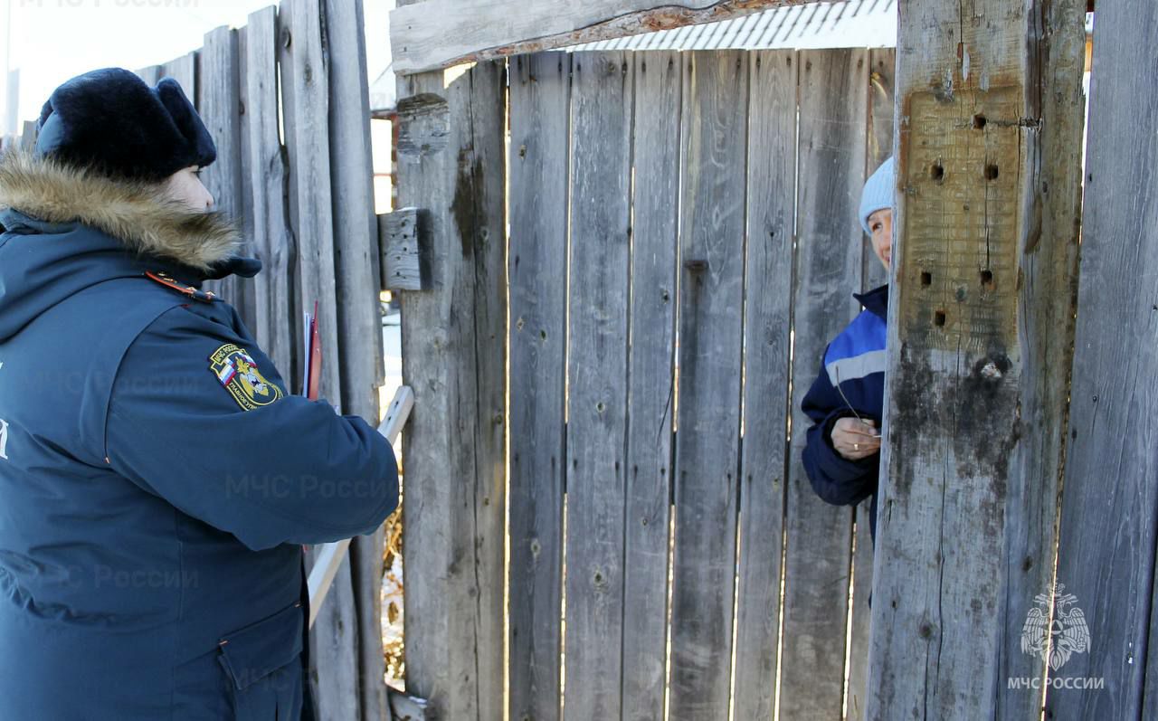 Работа по профилактике пожаров в жилье проводится в Иркутской области Работа по профилактике пожаров в жилье проводится в Иркутской области