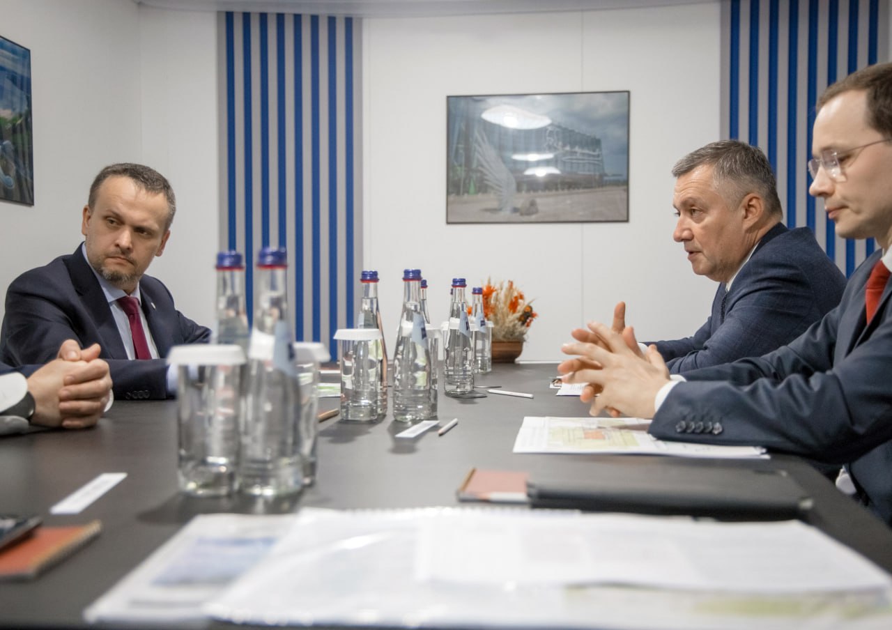 Основные направления транспортной деятельности региона обсудили министр транспорта РФ Андрей Никитин и Игорь Кобзев Основные направления транспортной деятельности региона обсудили министр транспорта РФ Андрей Никитин и Игорь Кобзев