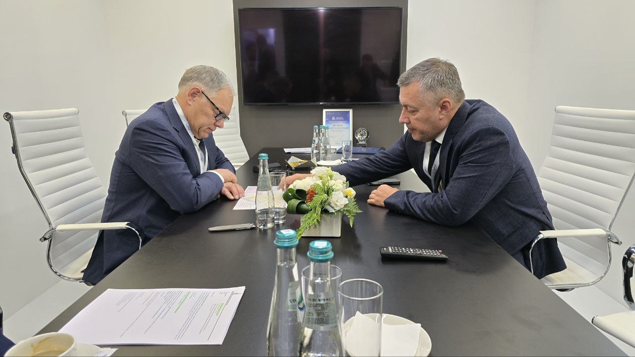 Основные направления транспортной деятельности региона обсудили министр транспорта РФ Андрей Никитин и Игорь Кобзев Основные направления транспортной деятельности региона обсудили министр транспорта РФ Андрей Никитин и Игорь Кобзев