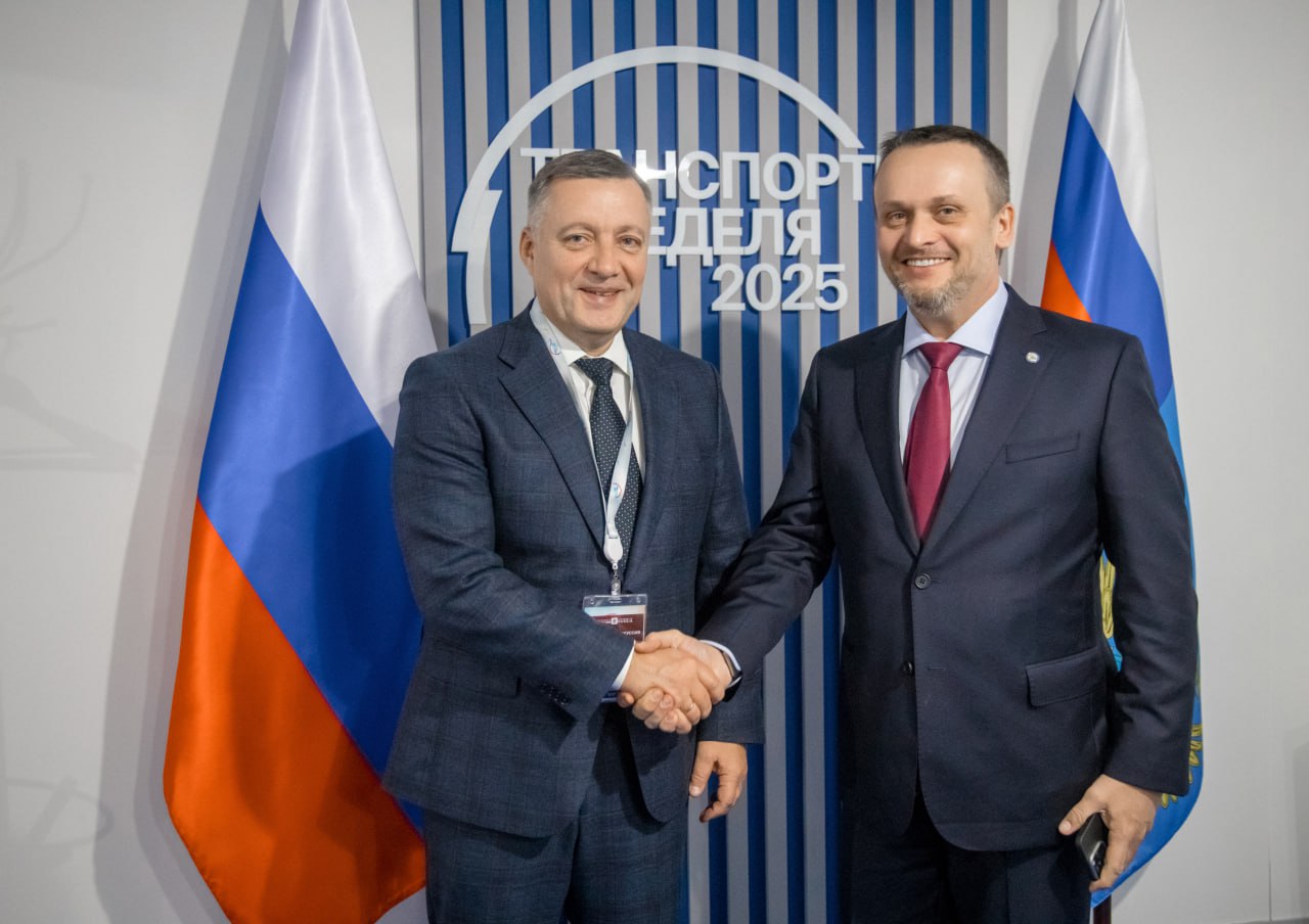 Основные направления транспортной деятельности региона обсудили министр транспорта РФ Андрей Никитин и Игорь Кобзев