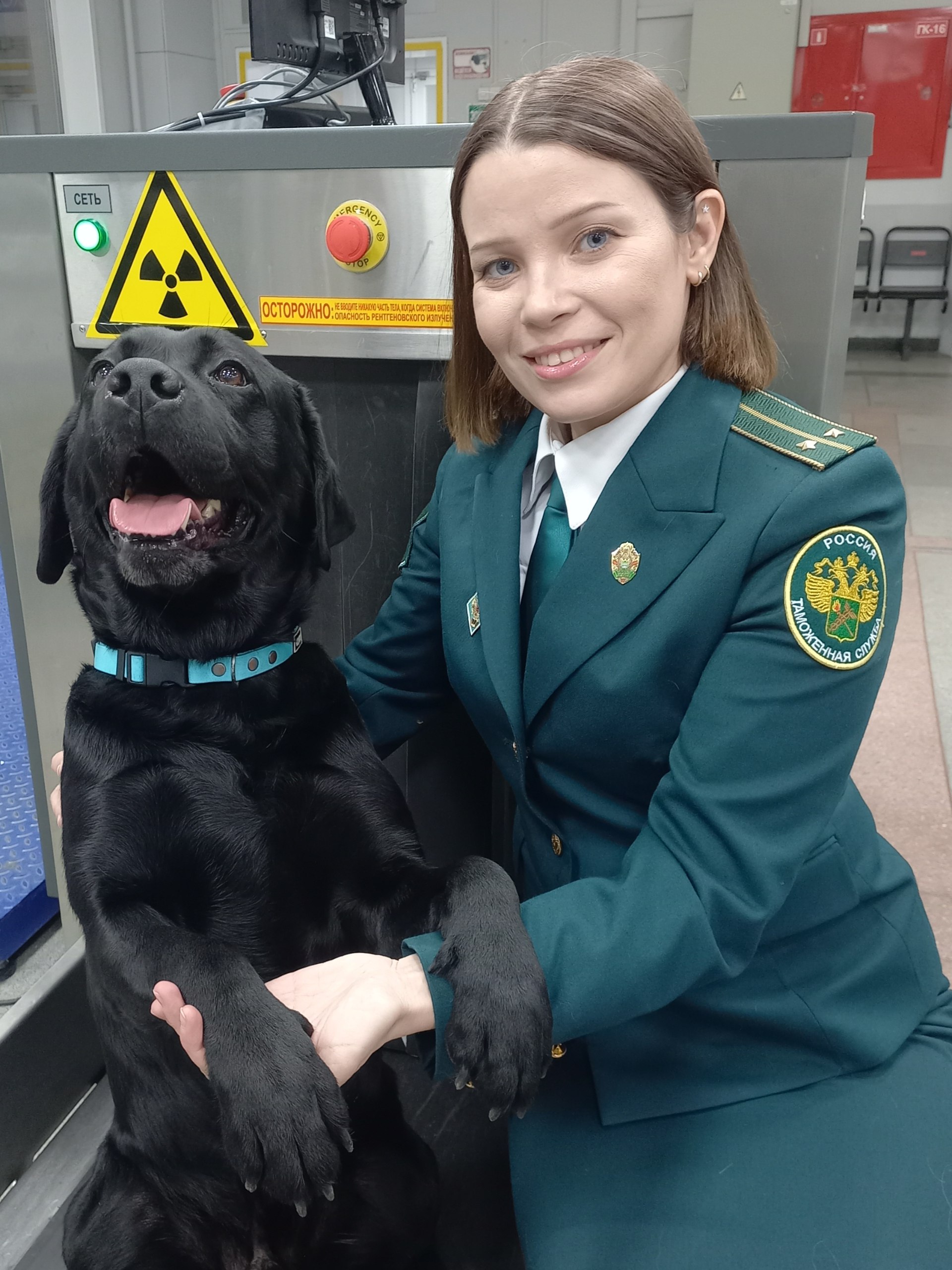 Старший инспектор кинологического отдела Иркутской таможни Анна Суслова - новая участница фотоконкурса «Краса Иркутской таможни - 2025»