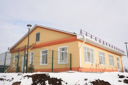 К концу года в Урике завершится капремонт здания Детской школы искусств