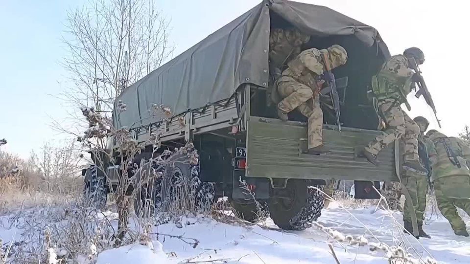 Антитеррористические учения силовых и специальных служб провели в Ангарске