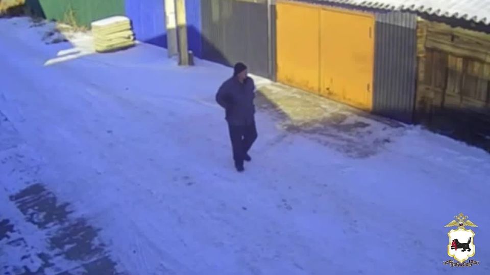 В Ангарске сотрудники полиции изъяли охотничье ружье у нарушителя, выстрелившего в забор