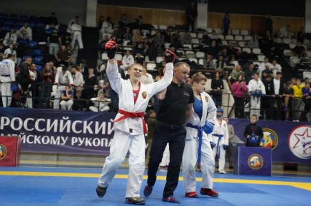 В Иркутске во Дворце спорта «Труд» 22-23 ноября прошли X всероссийские соревнования по армейскому рукопашному бою, посвященные памяти кавалера Ордена мужества, подполковника ФСБ России Павла Скороходова