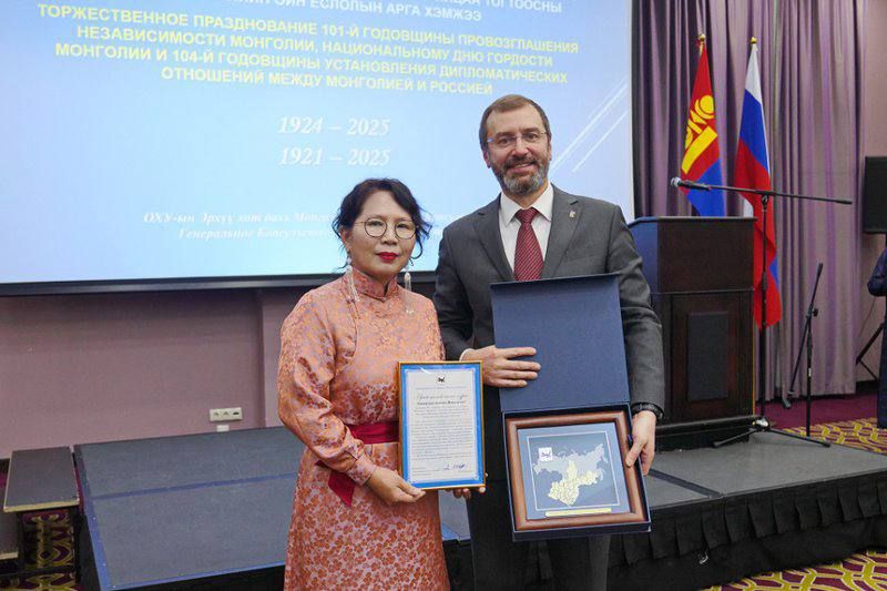 Иркутская область поздравила Монголию с национальным праздником