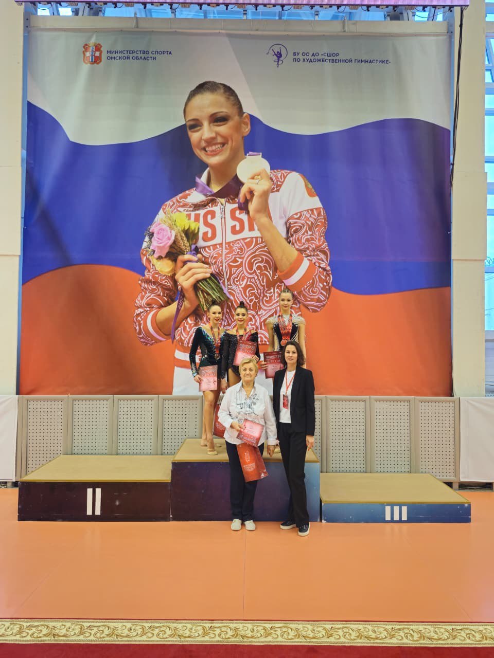 Иркутская спортсменка, мастер спорта России Ника Резник завоевала три медали на всероссийских соревнованиях по художественной гимнастике памяти Заслуженного тренера СССР Г.П. Горенковой, которые с 19 по 23 ноября проходили в... Иркутская спортсменка, мастер спорта России Ника Резник завоевала три медали на всероссийских соревнованиях по художественной гимнастике памяти Заслуженного тренера СССР Г.П. Горенковой, которые с 19 по 23 ноября проходили в...