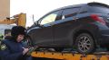 Упёртая мать шесть часов просидела в машине с грудничком, чтобы не отдавать авто читинским приставам